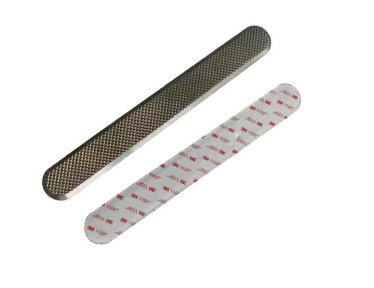 STAINLESS STEEL DIAMOND DESIGN SELF ADHESIVE 304/316